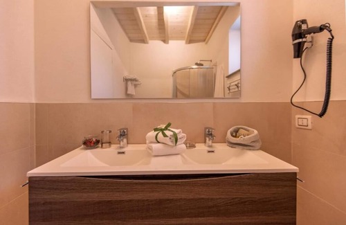 Dicomano Apartment | One-Bedroom Apartment - Villa 3