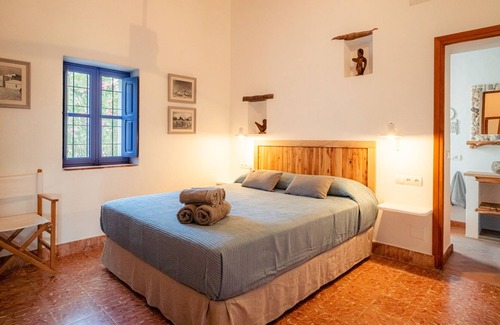 Es Cap de Barbaria House | It is Cap De Barbaria: House With Garden