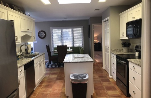 Heritage Woods House | It is Still Warm in the Fall in Hilton Head! Free Bikes & Private Pool- Relaxing