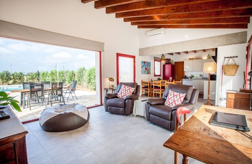 Campos Villa | It is the Molí Roig des Trenc