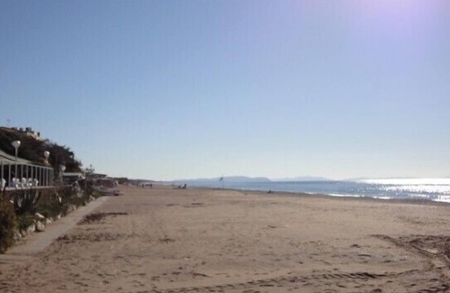 Marina di Castagneto Carducci Apartment | Apartment by the sea in Tuscany - direct access to the beach - 6 beds