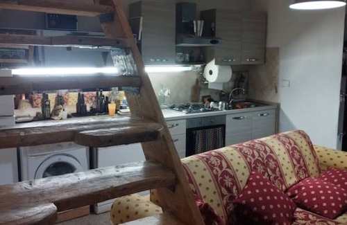 Monte San Giovanni in Sabina House | cottage in the woods