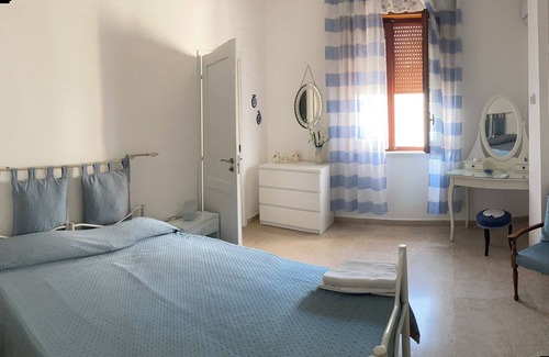 Monti D'arena-Bosco Caggione Bed & Breakfast | The Conchiglia is located in front of the “Baia del Pescatore” Leporanonnn