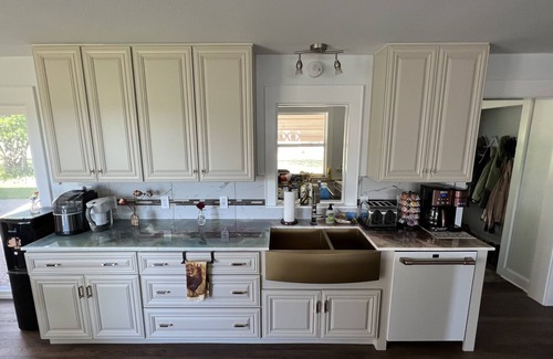 Weatherford House | It's A Couple's Affair! "This is a 1-bedroom shared space"
