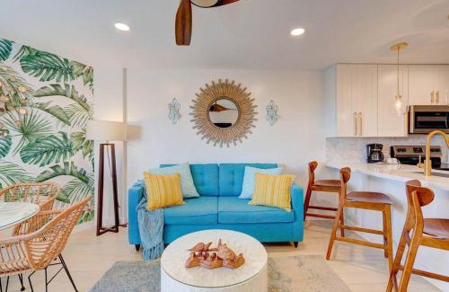 Tavernier House | It's Tiki Time in the Keys Ocean Pointe 1413