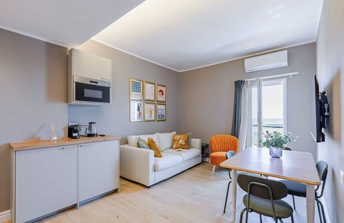 Porto Recanati Apartment | Italian Experience- Suite MareConero