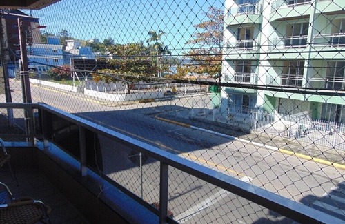 Centro Apartment | Itapema | 50 meters from the sea | 6 people | Air Condic | WIFI