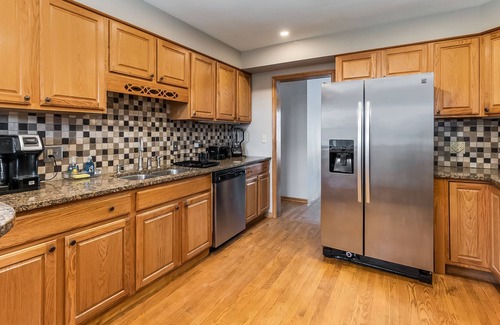 Itasca House | Itasca Rental