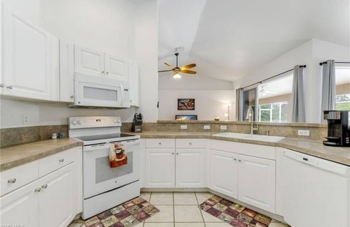 Lehigh Acres House | Its a beautiful house for your vacation with heated pool and screen enclosure.
