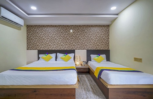 Shamshabad Hotel | Itsy Hotels Galaxy Park