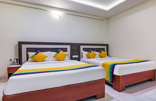 Thalayathimund Hotel | Itsy Hotels Kottaram Residency