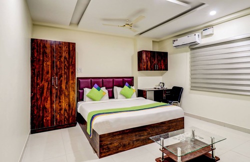 Sector 2 Hotel | Itsy Hotels Kozy Rooms
