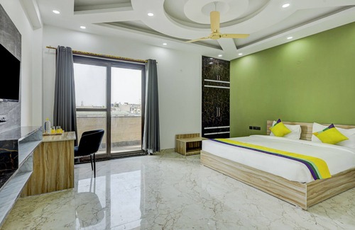 Sector 27 Hotel | Itsy Hotels Vibe 2