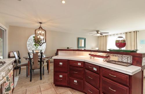 Wildwood House | IVP Manor House By LAKE BEACH and NAVAL BASE
