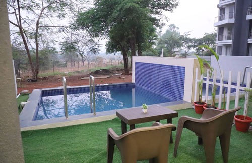 Karjat Apartment | Ivy Bliss Studios 06 with Pool, Karjat