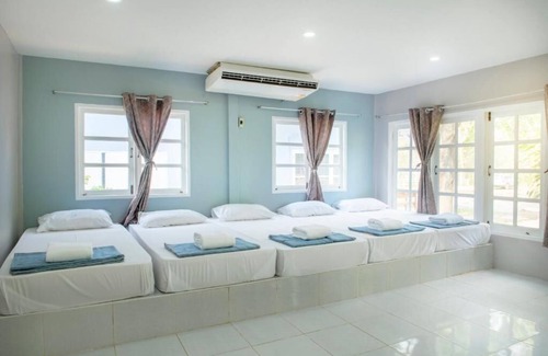 Mittaphap Hotel | Ivy Cottage by Qiu Hotel