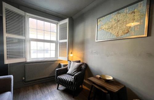 Brading House | Ivy Cottage