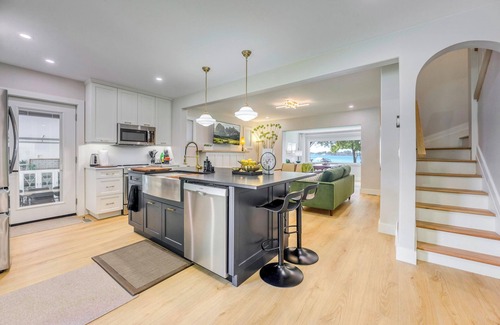 Sombra House | Ivy Cottage River Retreat Relax on the dock and watch the ships go by!