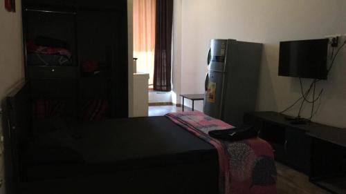 Pali Apartment | Ivy Pali Studio Room with Common Pool 12 kms from Imagicaa