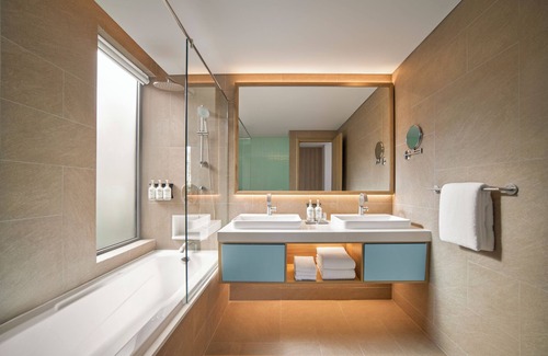 Xuyen Moc Hotel | IXORA Ho Tram By Fusion