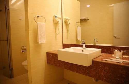 Central Seberang Perai Hotel | Ixora Hotel
