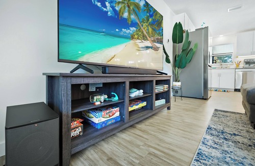 Melbourne House | Ixora16 Heated Saltwater Pool/beach/airport, USSSA