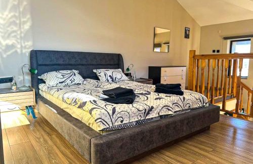 Kvartal Noviya Grad Apartment | IZ VIEW Apartment