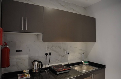Al Quoz Apartment | IZA 1 Rose 303