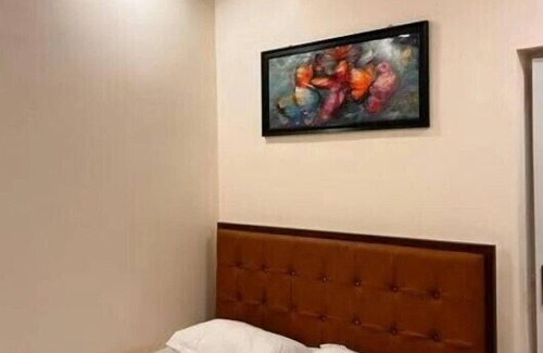 Nanganallur Apartment | Izi Airport Stay