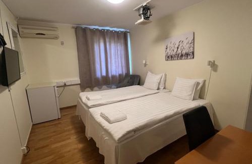 Vasteras Hotel | IzKaMaGe Hotel