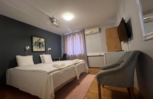 Vasteras Hotel | IzKaMaGe Hotel
