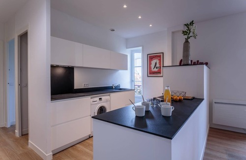 Biarritz Apartment | IZOKINA KEYWEEK 2 bedroom Apartment in Biarritz