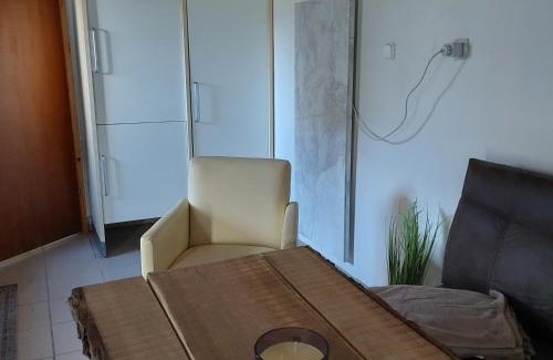 Locs House | Jägerlodge