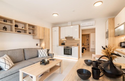 Mosonmagyarovar Apartment | Jégmadár & Fekete Gólya Apartmanok
