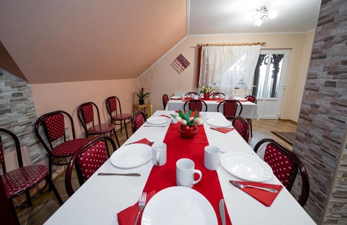 Bisericani Apartment | Jövök-Megyek Vendégház