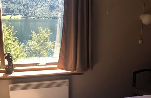 Jolster House | Jølster Lake View