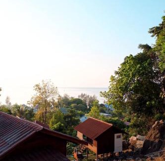 Haad Yao Resort | J.B.Hut Bungalows