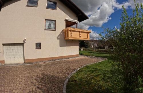 Wutoeschingen Apartment | J&J Apartment