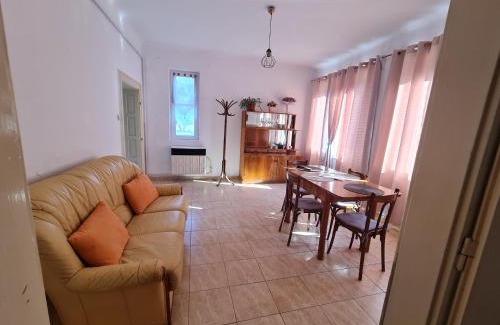 Ocna Mures House | J & J RESIDENCE LIKE HOME