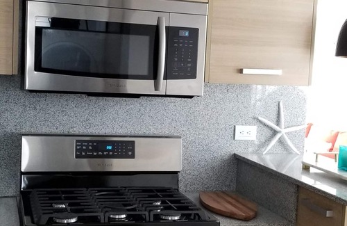 Santo Domingo Condo | J&P's Place Modern, 3/2 in Riviera Colonial, across from Zona Colonial, Rio Ozam
