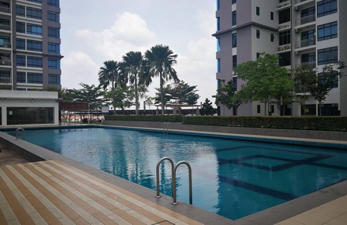 Tebrau Apartment | J&R HOMESTAY (HOME AWAY FROM HOME)