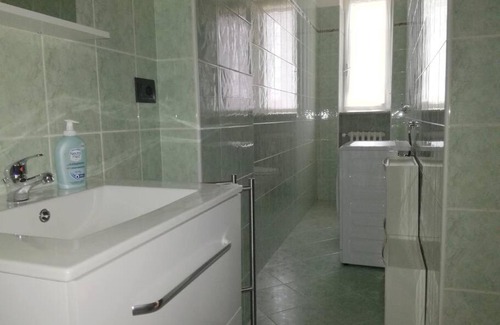 Collegno Apartment | J Stadio. דירה נחמדה ושקטה לחופשה שלכם