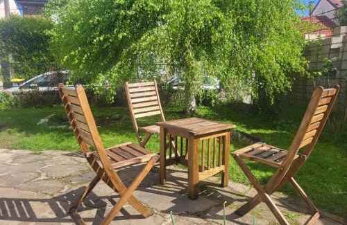 Trappes Apartment | J1 St-Quentin-en -Yvelines Studio en Rez de jardin avec parking