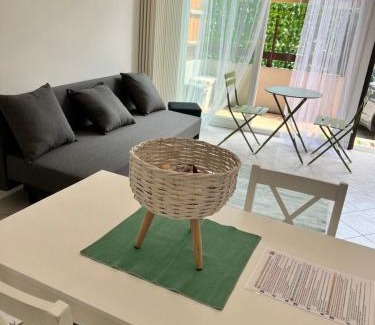 Albese con Cassano Apartment | JACAM home free parking Como