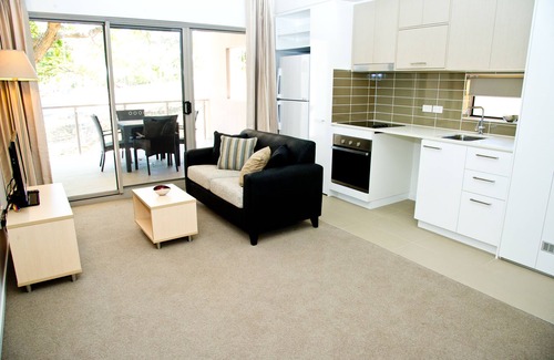 Thuringowa Central Apartment | Jacana Apartments