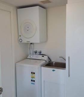 Thuringowa Central Apartment | Jacana Apartments