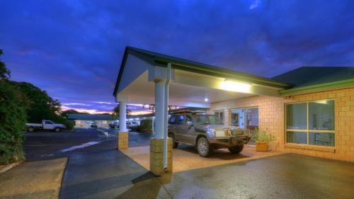 St. George Hotel | Jacaranda Country Motel
