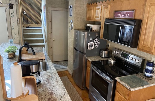 White Haven House | Jack Frost Ski in Ski out Mountain home in Snow Ridge Village
