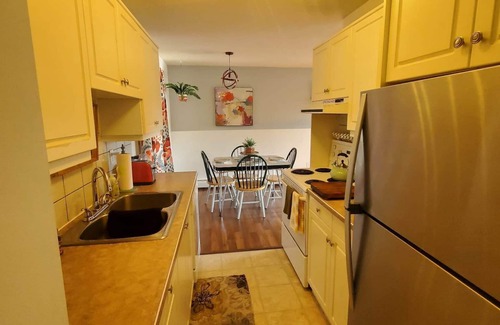 Red Deer Condo | Jack & June's Condo in South Red Deer