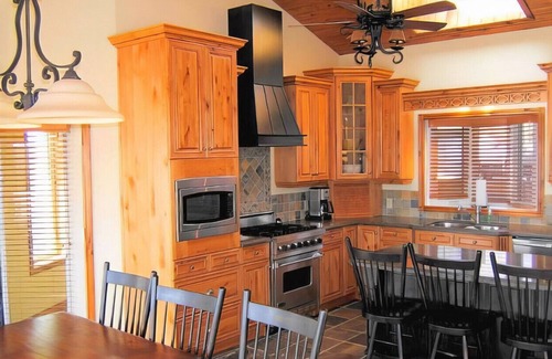 North Kawartha House | Jack Lake Ultimate Luxury!